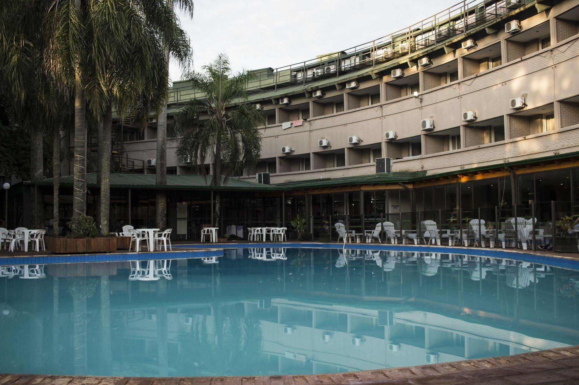 Hotel El Libertador Puerto Iguazú Exterior foto